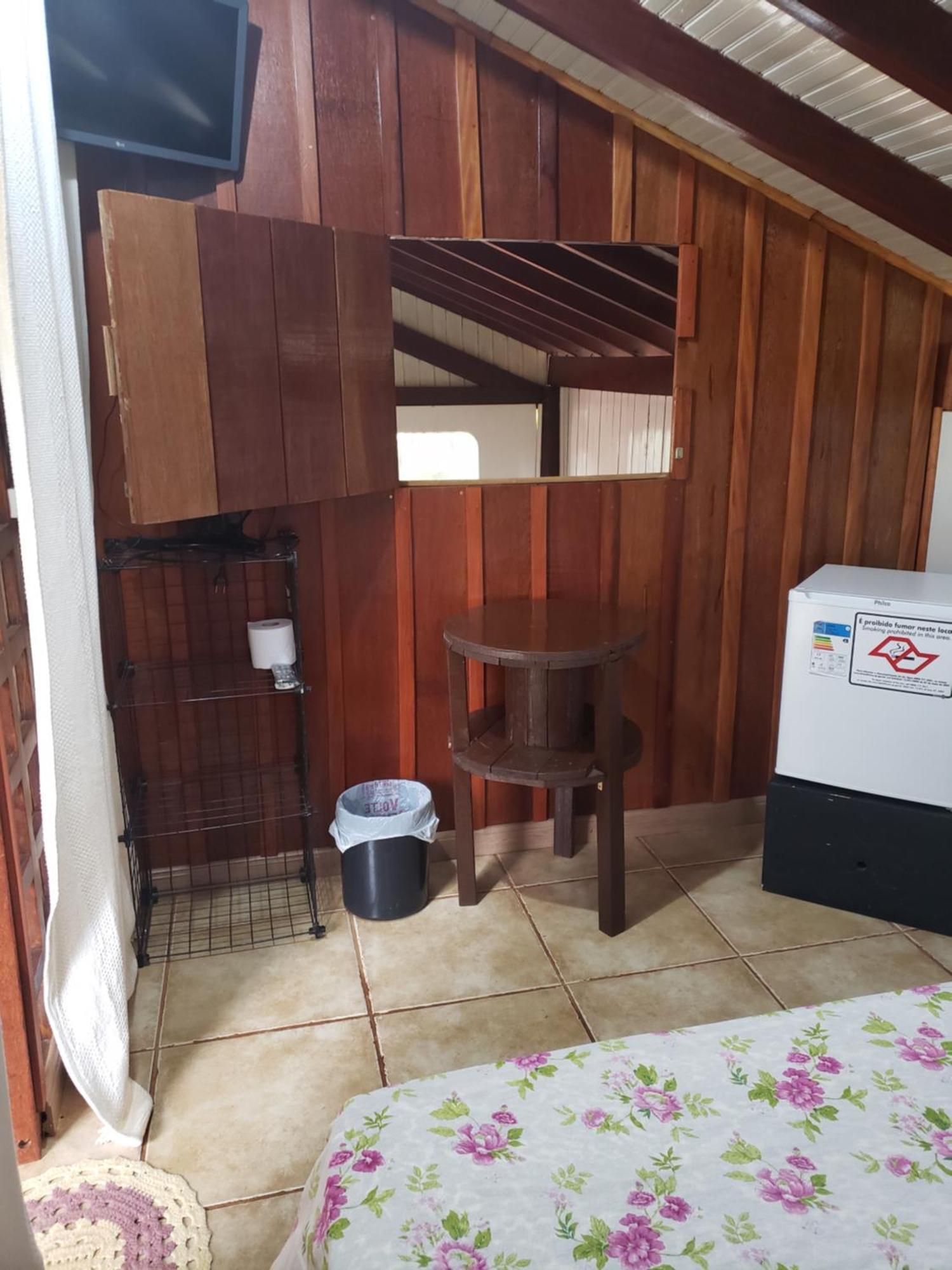 Cabana Hostel Sobrado Ecopark Aguas de Sao Pedro Bilik gambar